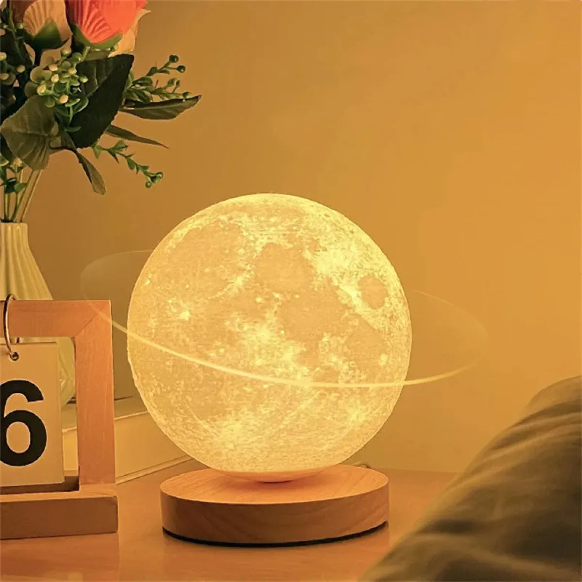 3D Magnetic Levitating Moon Lamp